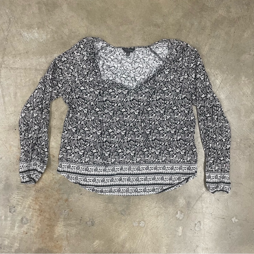 Lucky Brand Black and White Floral long sleeve Blouse in XL plus size